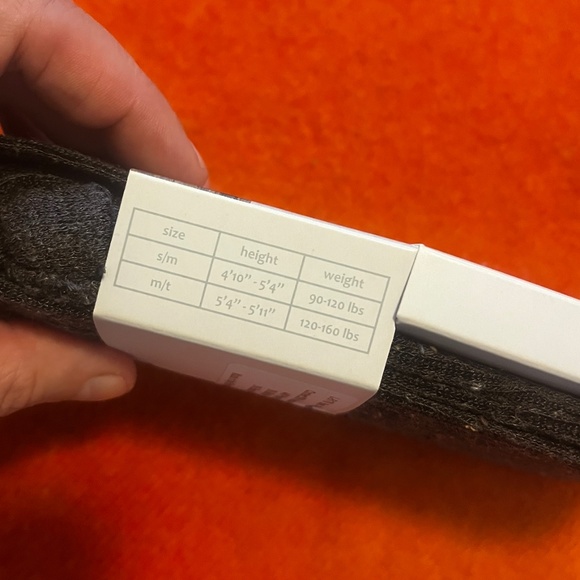 Lemon touch of silk brown pinstripe flecked ribbed leggings made in Italy NWT - Picture 7 of 7